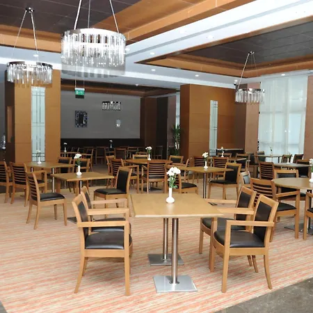 Hotel Mercure Altunizade 4*