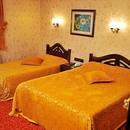 Hotel Grand De Londres Istanboel