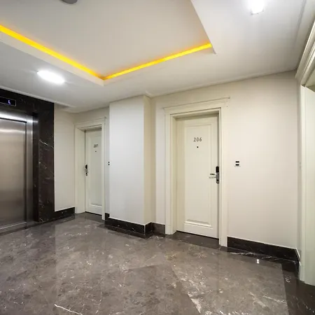 Recital Hotel 3*