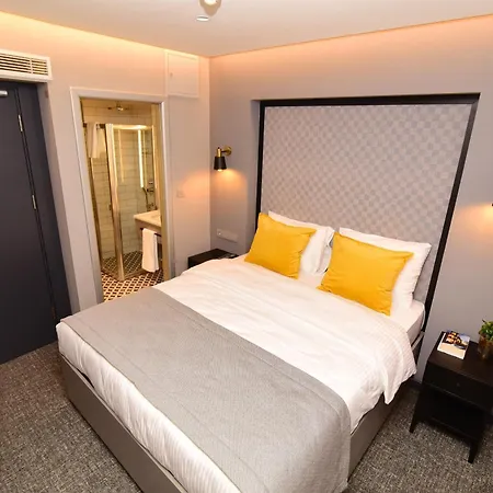 The Row Taksim Hotel