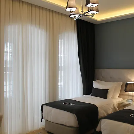 Otel Garlon