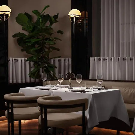 Sanasaryan Han, A Luxury Collection Hotel, 酒店 5*
