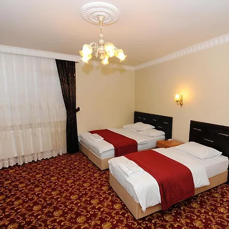 Grand Umit Hotel 2*