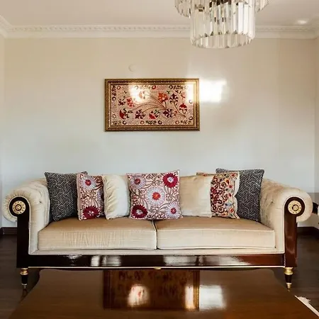Beykoz بيكوز 3+2 مطلة على البحر *