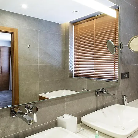 Hotel Bof Business