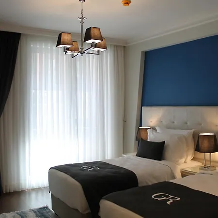 Otel Garlon