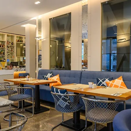 Four Points Flex By Sheraton Taksim Square Hotel 4*