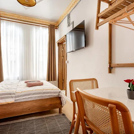Armel Homes Galata *