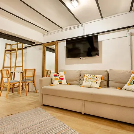 Armel Homes Galata *