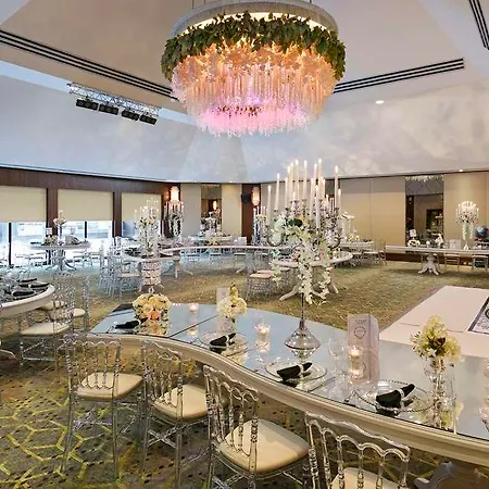 タイタニック ポート バクルキョイ ホテル 5*