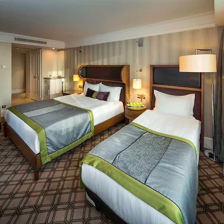 ホテル タイタニック ポート バクルキョイ 5*