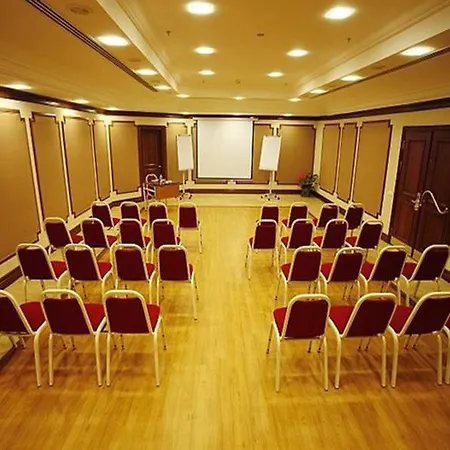 Occidental Taksim 4* Istambul