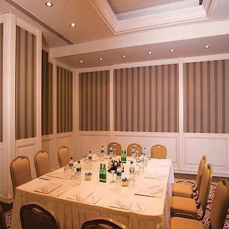 Hotel Elite World Comfy Taksim 4*