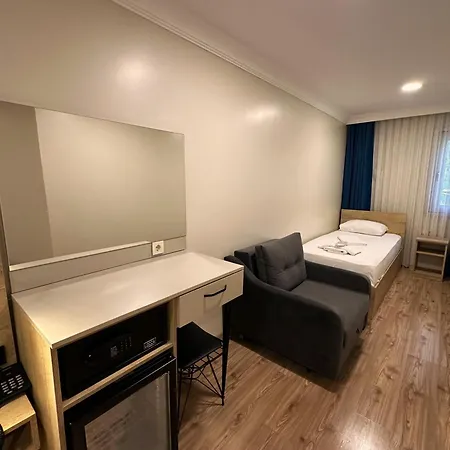 Hotel The Marist Kadikoy 2*