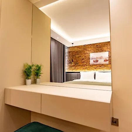 Sea Sparkle Apartament *