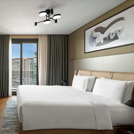 Radisson Residences Vadistanbul 4*
