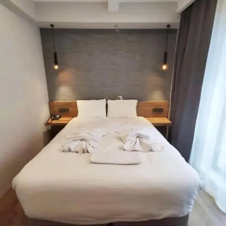 Azad Homes Unkapani Apartment Istanbul