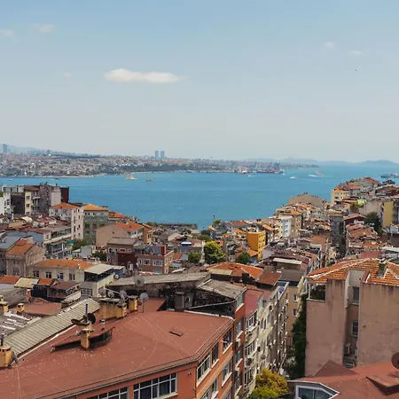 Trip Bosphorus Taksim Istanbul