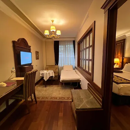 Hotel Glk Premier Regency & Spa