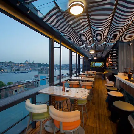 Hotel Momento Golden Horn 4*