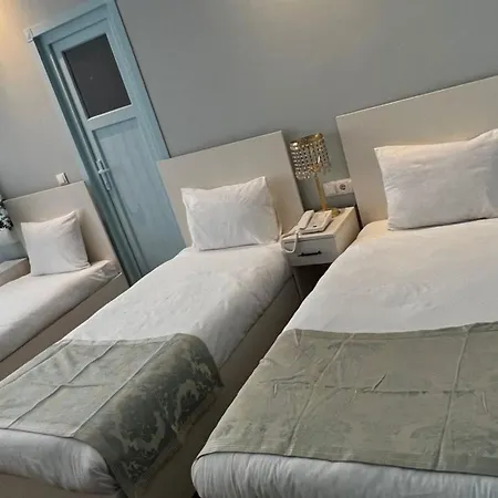 Bali Star Hotel *