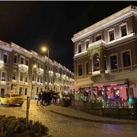 Apartment In The Center Of Besiktas *
