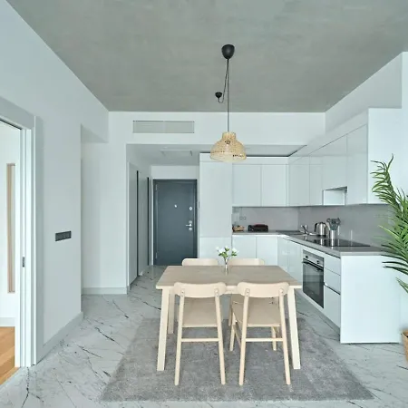 Gorgeous Modern 1bd Terracepoolviews! #183 Lägenhet *