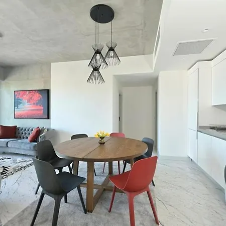 Bright Lovely Modern 2bd25 Poolgym! #220 * Provincia di Istanbul