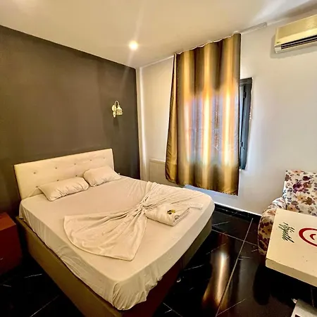 Aparthotel Happy *
