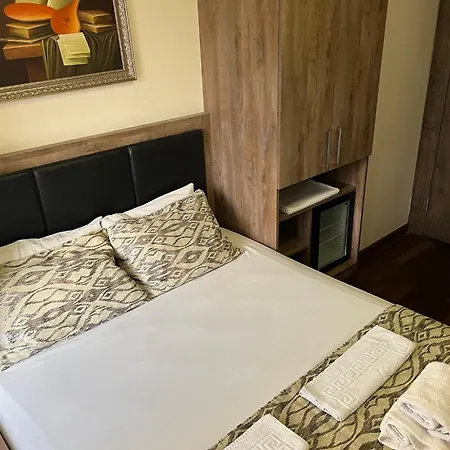 Pandora Hotel 3*