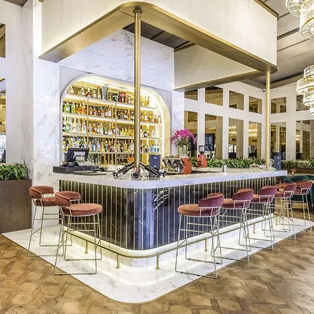 Hotel Radisson Collection Hotel, Vadistanbul 5*