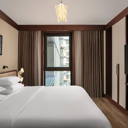 Sheraton Center Отель 5*