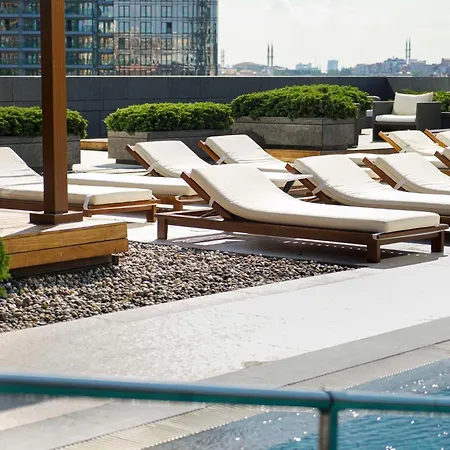 Hilton Bomonti Hotel