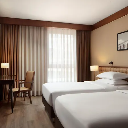 Sheraton Center Отель 5*