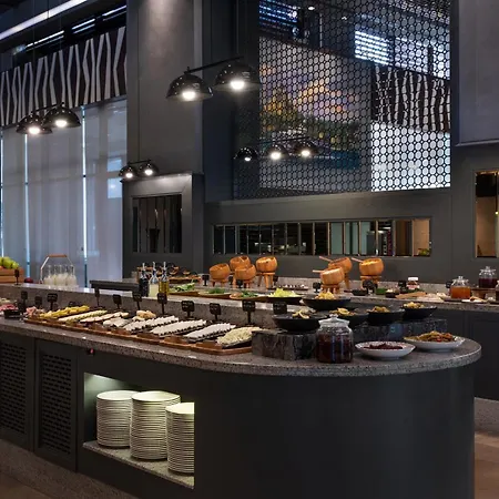 Отель Sheraton Center Стамбул
