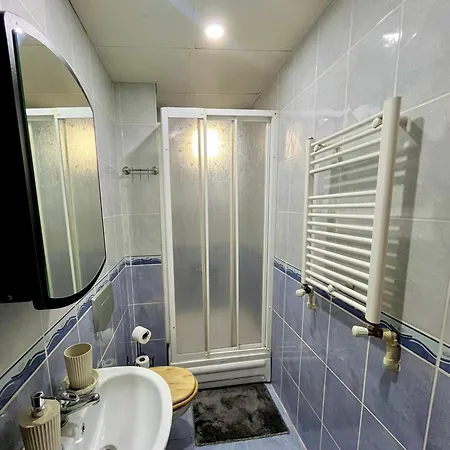 Aparthotel W/ New Furnitures Next To Istiklal Street And Taksim Square *