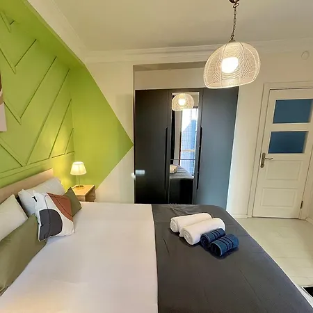 W/ New Furnitures Next To Istiklal Street And Taksim Square *