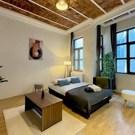 W/ New Furnitures Next To Istiklal Street And Taksim Square Aparthotel Istanbul