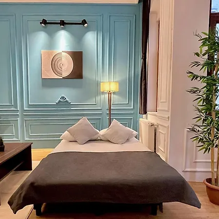 W/ New Furnitures Next To Istiklal Street And Taksim Square * Istanbul