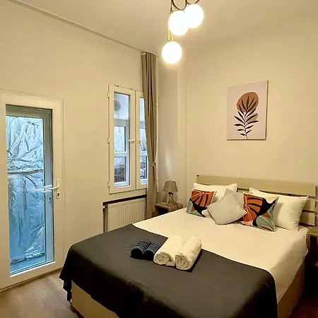 W/ New Furnitures Next To Istiklal Street And Taksim Square Aparthotel