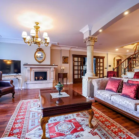 Isitmali Havuzlu Lueks Villa Istanbul