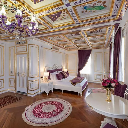 Seven Hills Palace &