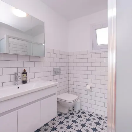 Apartament Contemporary Waterfront With A Stunning View Istanbul