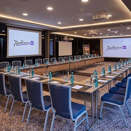 Radisson Blu Hotel, Sisli 5*