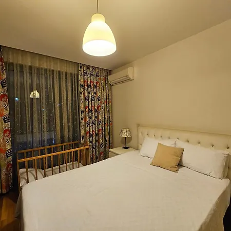 Taksim Perfect Residence, 3 Bedrooms, 140 M2, Pool Gym Sauna Access