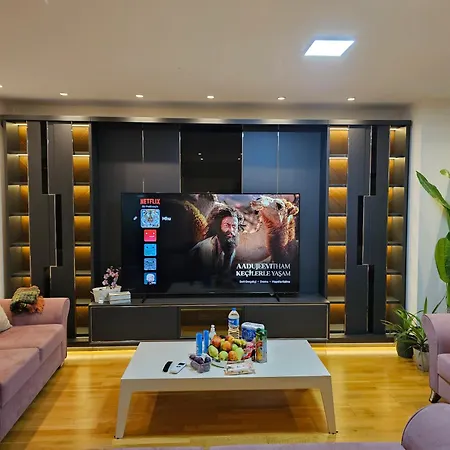 Taksim Perfect Residence, 3 Bedrooms, 140 M2, Pool Gym Sauna Access Διαμέρισμα