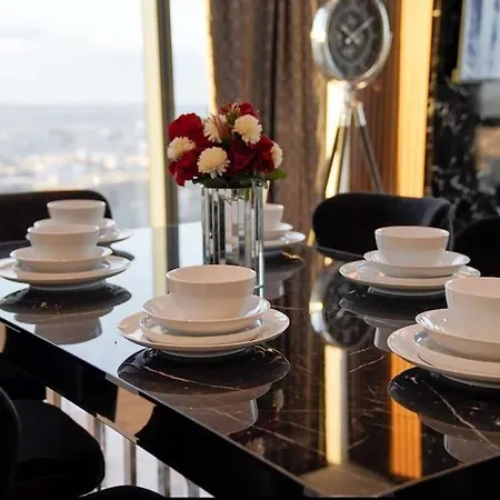 Lavish 40 Floor Skyviwe Ist 아파트