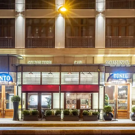 Momento Golden Horn Hotel