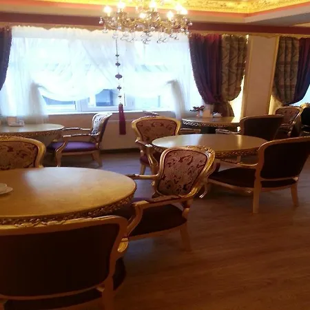 Aquarium Hotel 3*