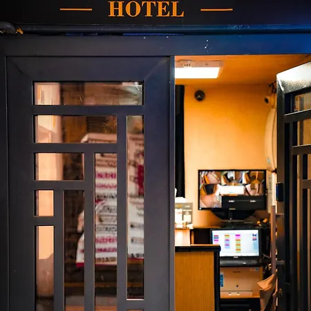Hotel The Balo Pera